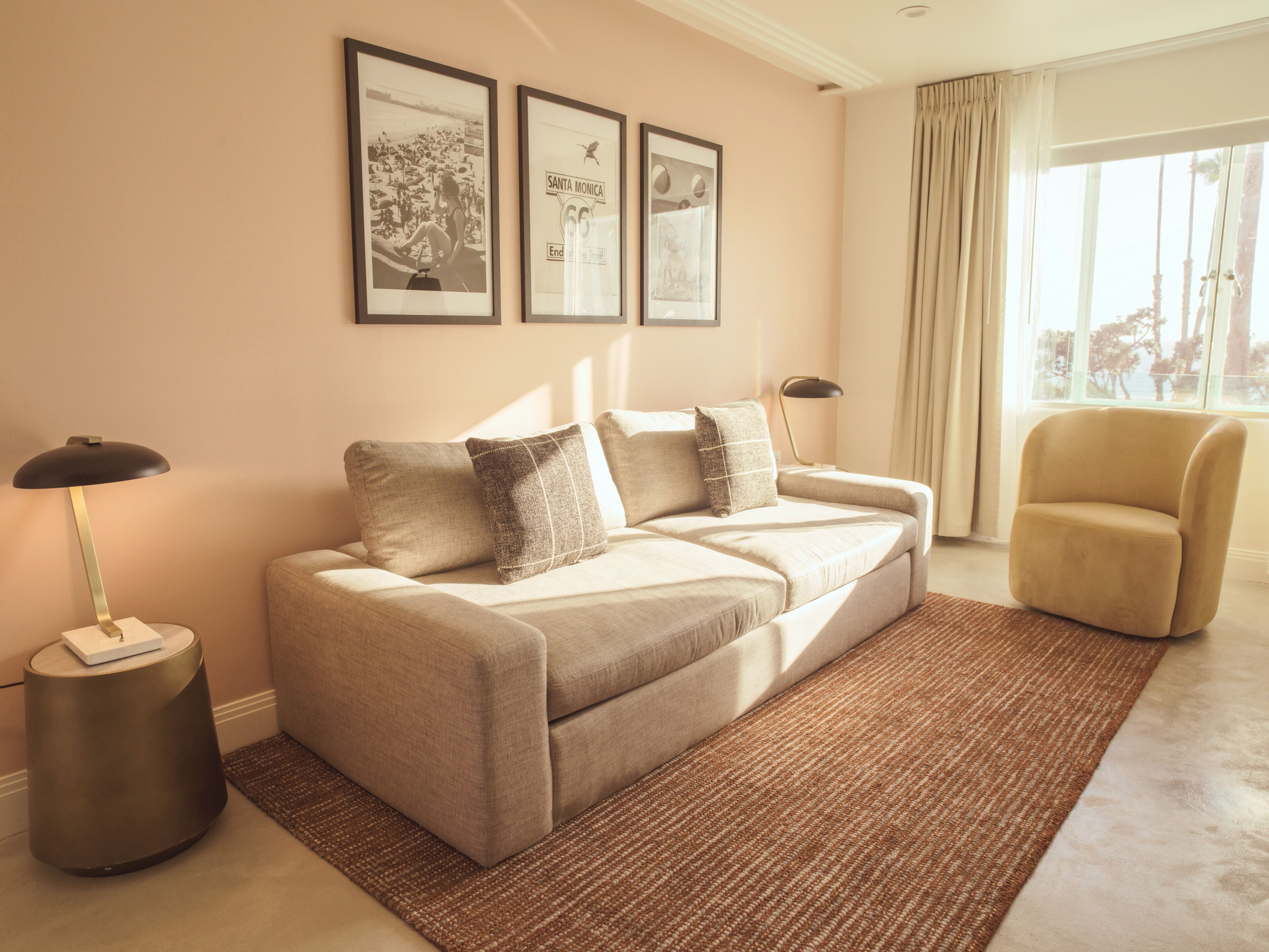 One Bedroom Ocean King Suite | Living area | 40-inch flat-screen TV with digital channels, TV, ping pong