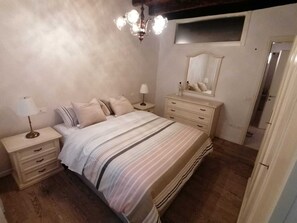 2 Schlafzimmer, WLAN, Bettwäsche
