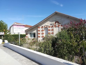 Fachada da propriedade