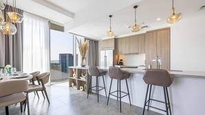 Unclassified image, 2 of 36, button - Brand New, Stylish 2br and M, Amazing Marina Views (Dubai)