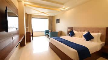 尊荣客房 (WITH MOUNTAIN VIEW) | 1 多间卧室、高档床上用品、迷你吧、客房内保险箱