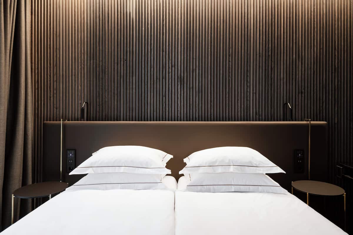Luxury-Apartment, Mehrere Betten, Nichtraucher, Balkon | Tempur-Pedic-Betten, Minibar, Zimmersafe, laptopgeeigneter Arbeitsplatz