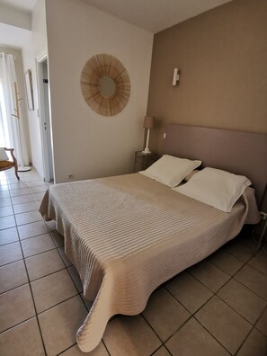 4 Schlafzimmer, Bügeleisen/Bügelbrett, Reisekinderbett, kostenloses WLAN