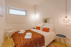 2 bedrooms, iron/ironing board, travel crib, WiFi