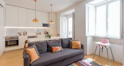 Apartment • Downtown Lisbon • 2 Bedrooms • Balcony