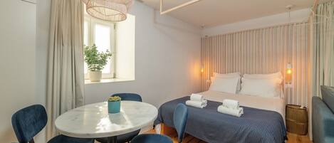 1 chambre, fer et planche Ă repasser, Wi-Fi, literie fournie