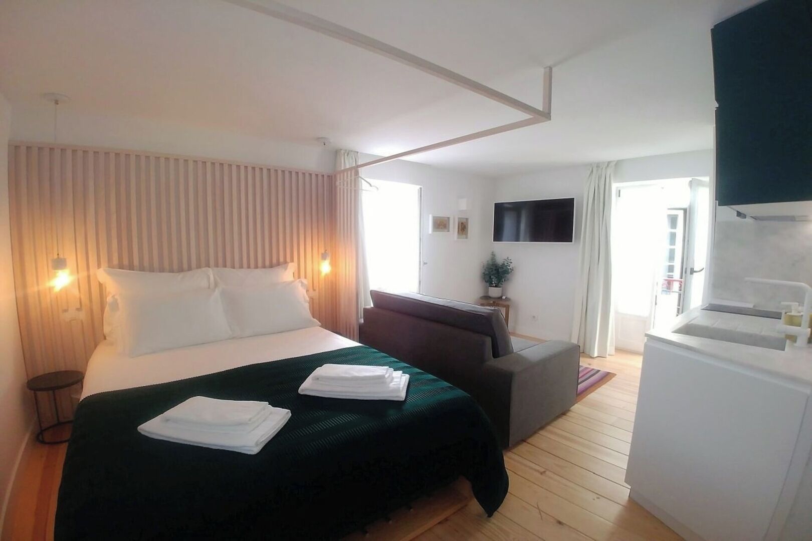 1 bedroom, iron/ironing board, Internet, bed sheets