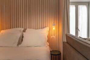 1 bedroom, iron/ironing board, WiFi, bed sheets - Studio 2 • Downtown Lisbon • Walkable • Balcony (Lisboa)