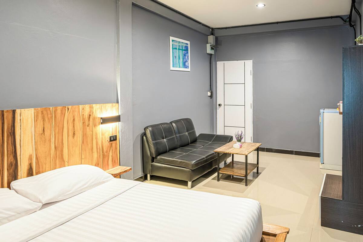高级房 | 免费 WiFi、床单