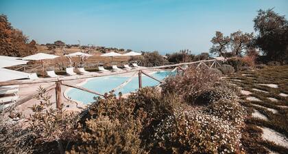 Torre di Palme apartment with panoramic terrace and pool -5 minutes from the sea