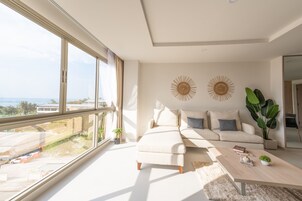 이그제큐티브룸 | 이집트산 면 시트, 고급 침구, 오리/거위털 이불, 객실 내 금고