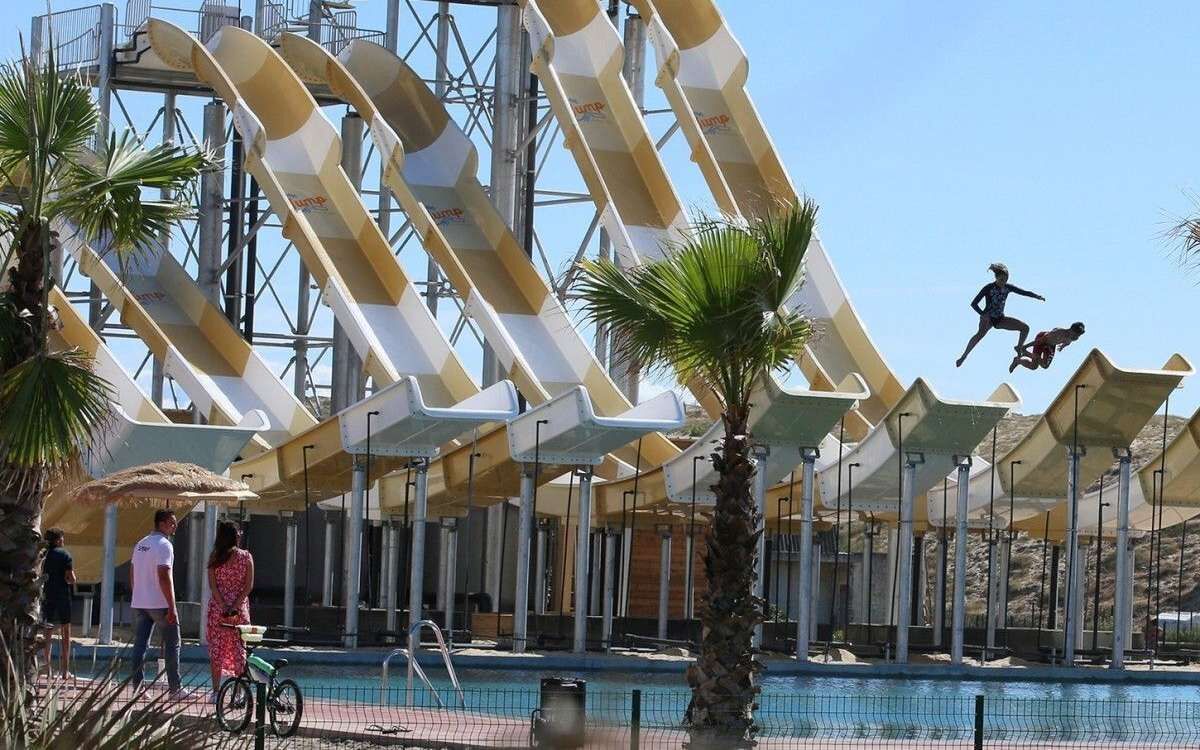 Piscina a l'aire lliure 
