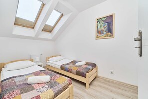 1 bedroom, iron/ironing board, WiFi, bed sheets