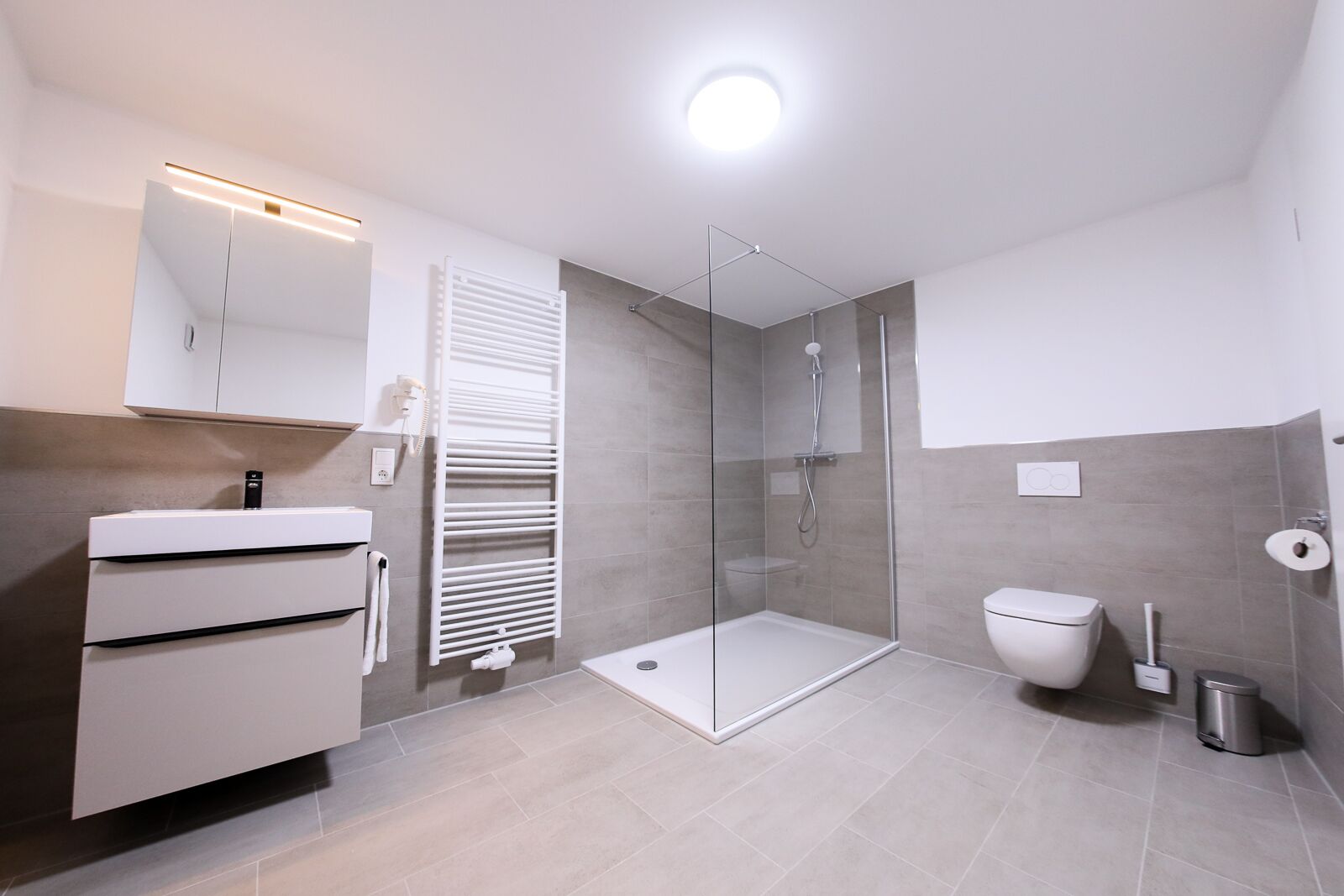 Family Apartment | Bathroom | Towels