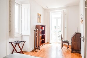 2 camere, ferro/asse da stiro, Wi-Fi gratuito, lenzuola