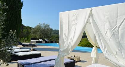 Stone house with beautiful swimming pool and surrounding panorama