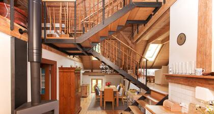 Loft for families, groups, fireplace, near Ammersee, Allgäu, Neuschwanstein