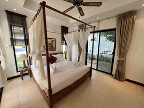 3 bedrooms, WiFi, bed sheets - Spacious Private Pool Villa (Tambon Rawai)