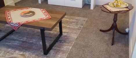 Een smart-tv en een kantoor