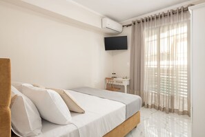 Apartamento urbano | 2 quartos, cofres nos quartos, espaço de trabalho para notebook