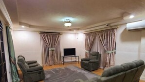 Family House, 4 Bedrooms | Living area - Family house (Georgetown)