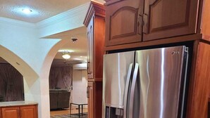 Family House, 4 Bedrooms | 4 bedrooms, WiFi (free), bed sheets - Family house (Georgetown)