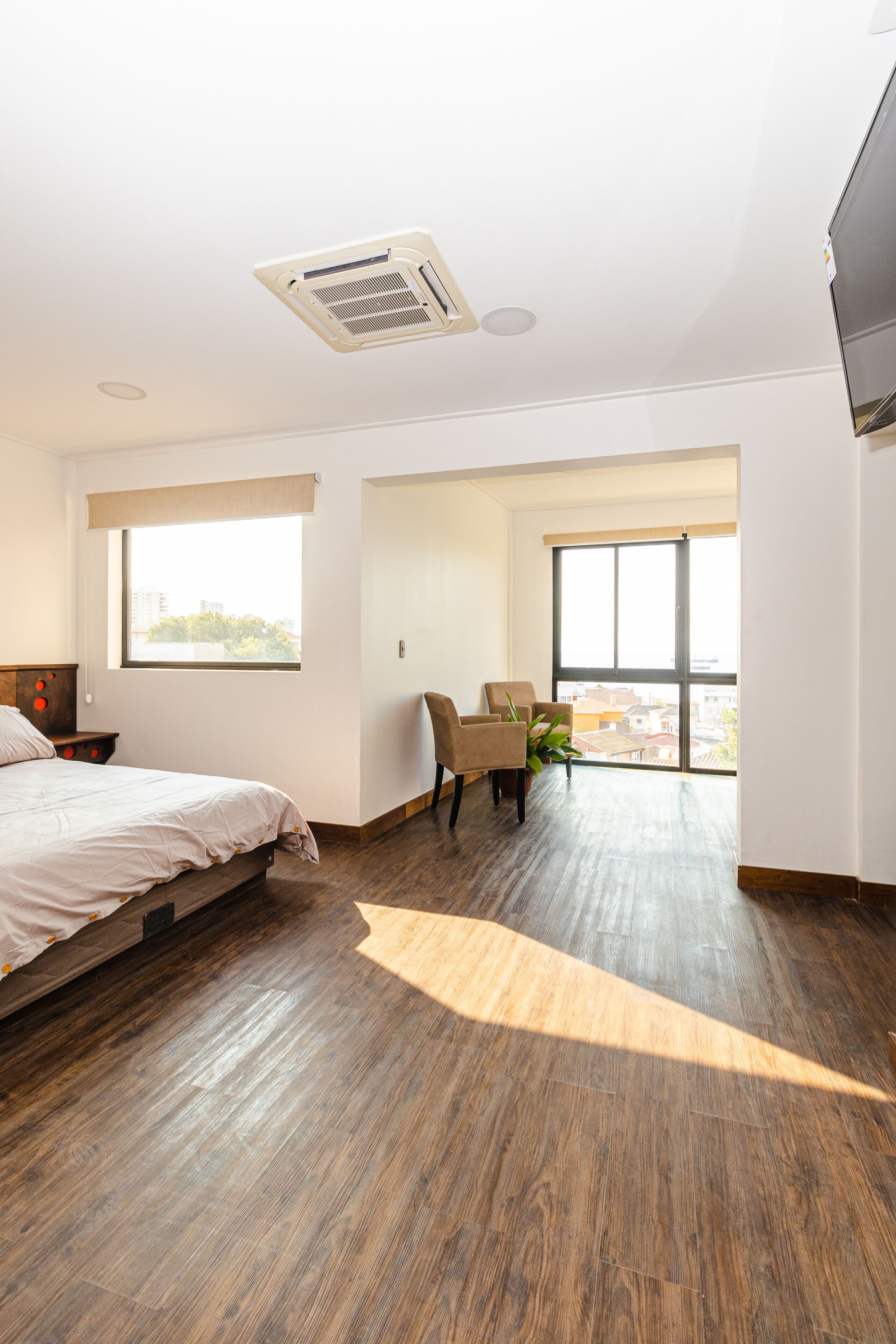Deluxe Double Room, 1 Double Bed, Accessible, Sea View | In-room safe, WiFi, bed sheets