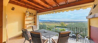 Poggio Picedo P1/32 by Wonderful Italy