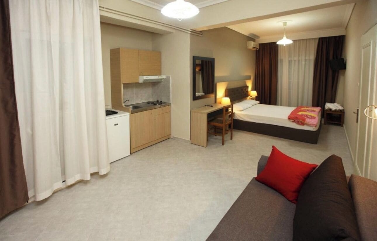 Family Quadruple Room | Free WiFi, bed sheets