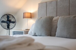 Comfort Double or Twin Room | Premium bedding, individually furnished, free WiFi, bed sheets