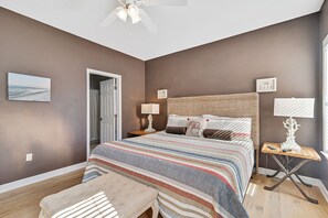 3 chambres, fer et planche à repasser, Wi-Fi gratuit, draps fournis
