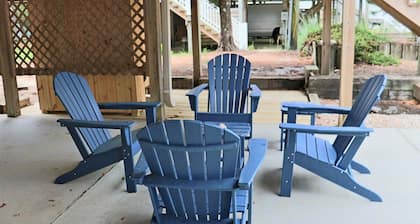 Welcome to "Time Out" – Your Perfect Escape in Emerald Isle!