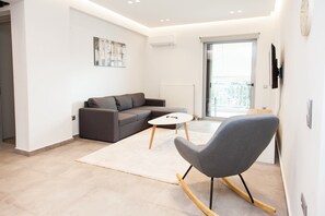 Living area - Cozy and spacious apartment in Zografou (Zografos)