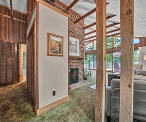 Interior - DOCK RENOVATION COMPLETE! Cozy, Pet Friendly Lakefront Home!  Come Visit "Lake Lure"! (Huddleston)