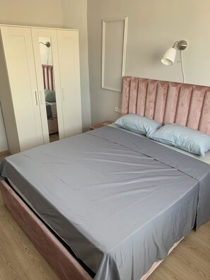 1 dormitorio y wifi