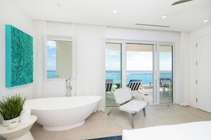 1 bedroom, iron/ironing board, travel cot, free WiFi - Rum Point Resort #307 (Grand Cayman)