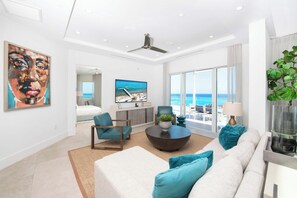 Smart TV, video games, DVD player - Rum Point Resort #501 Penthouse (Seven Mile Beach)