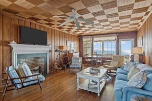 Smart TV, fireplace - Blount Cottage-Oceanfront, Pet Friendly Home in Atlantic Beach, NC (Atlantic Beach)