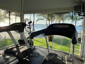 Maison Deluxe | 4 chambres, espace de travail pour ordinateur portable, Wi-Fi gratuit