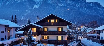 Sunny, bright "Holiday apartment 2" in a quiet, central location