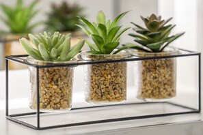 Interior detail - Sapphire Mansion (London)