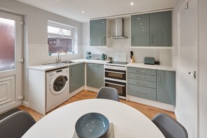 Fridge, microwave, oven, stovetop - Host & Stay | Station Cottage (Saltburn-by-the-Sea)