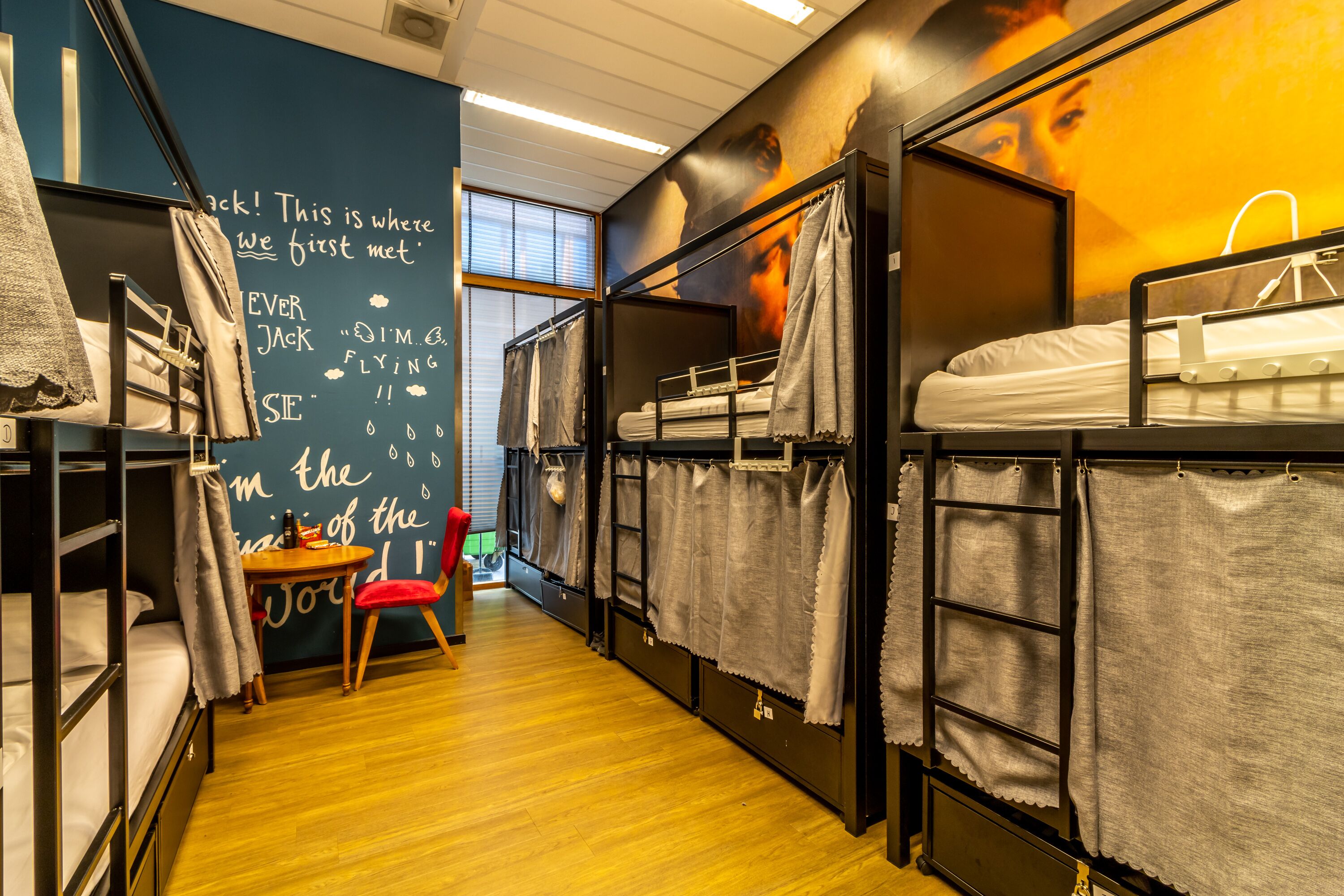 Foto - Hostelle - women only hostel Amsterdam