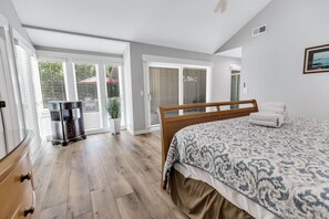 3 habitaciones, escritorio, tabla de planchar con plancha y wifi gratis 