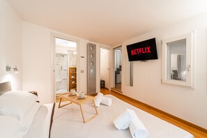 1 室のベッドルーム、WiFi (無料)
