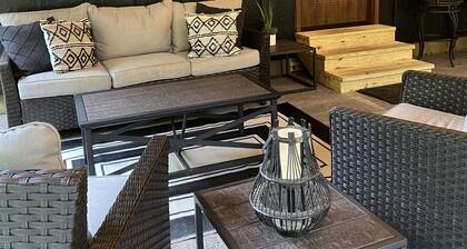 Black Diamond- The Ultimate Luxury Getaway!