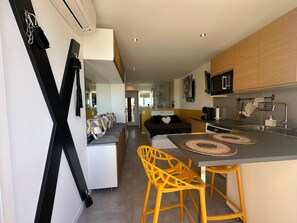 1 bedroom, iron/ironing board, WiFi
