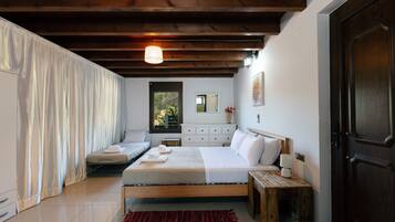 Vila Comfort, 4 kamar tidur | 3 kamar tidur, setrika/meja setrika, Wi-Fi gratis, dan seprai linen