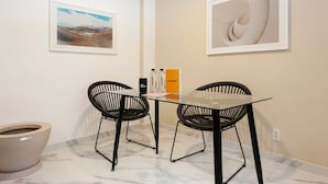 Dining - w* | Cool 1BR with Amazing Deco in Polanco (Ciudad de México)