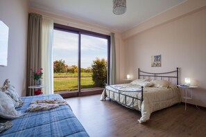 2 bedrooms, iron/ironing board, travel crib, free WiFi